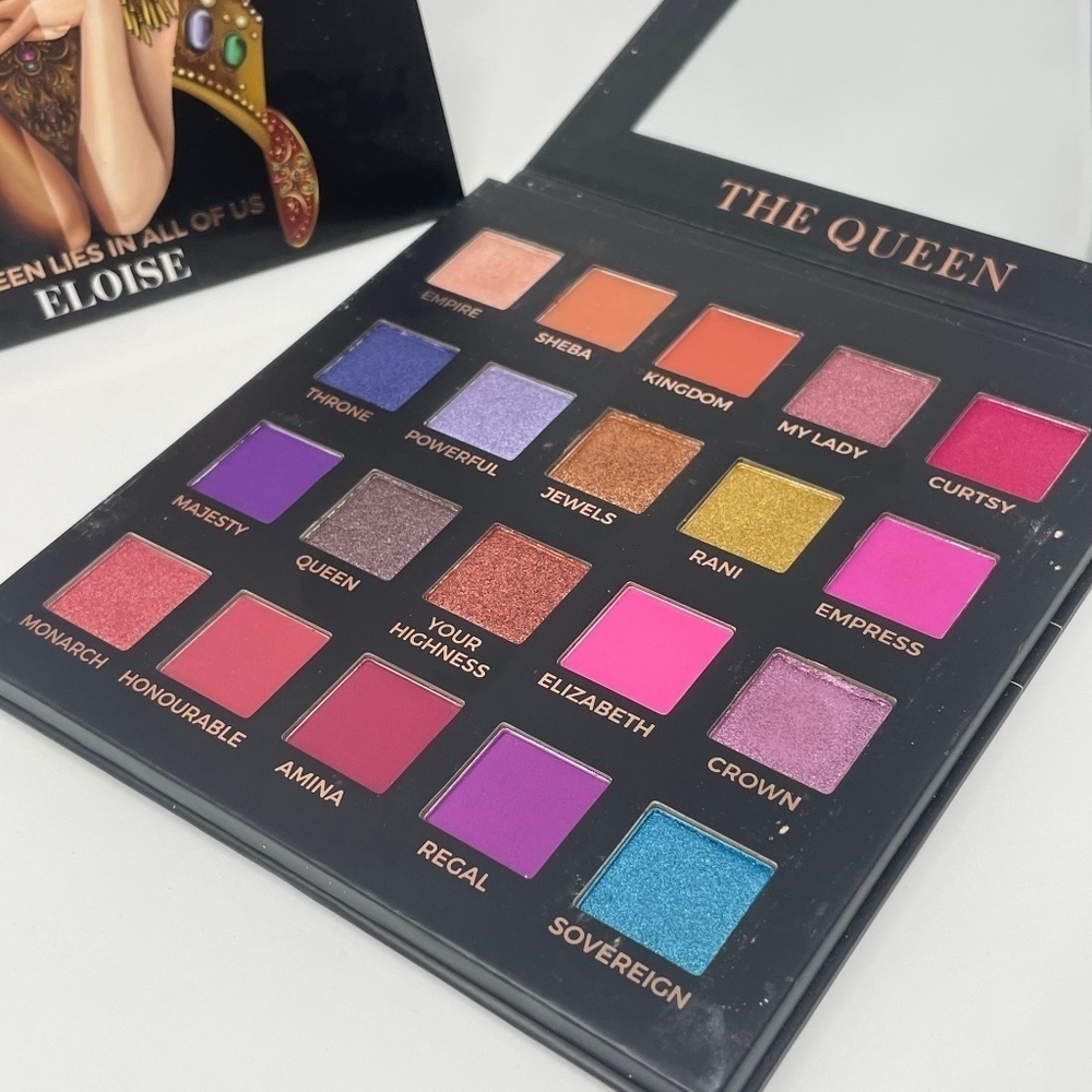 Eloise The Queen Eyeshadow Palette